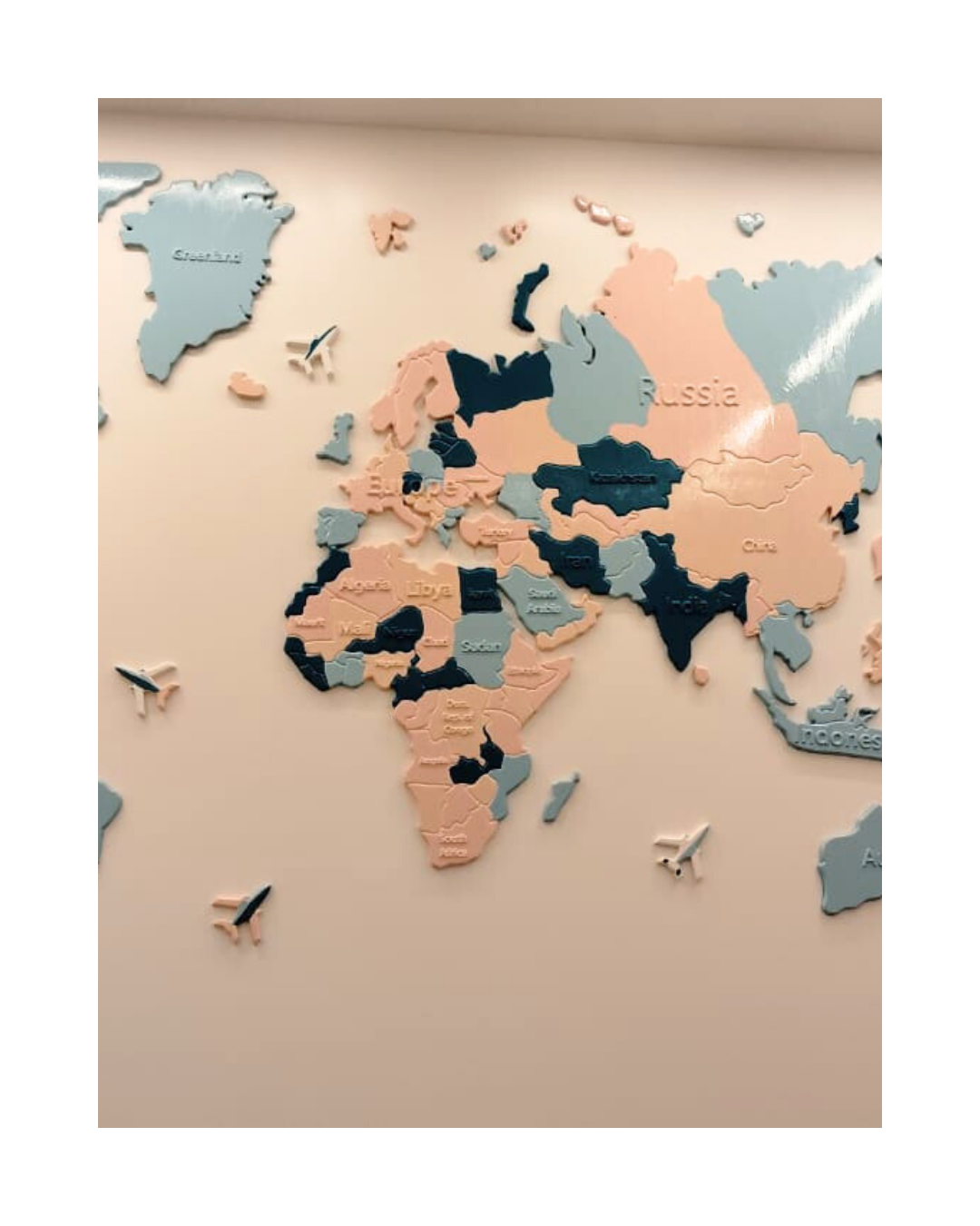 world map dsign by the best company in kolkata oikar studio