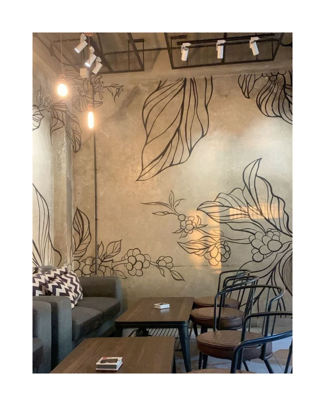 simple lineart wall design by oikar studio