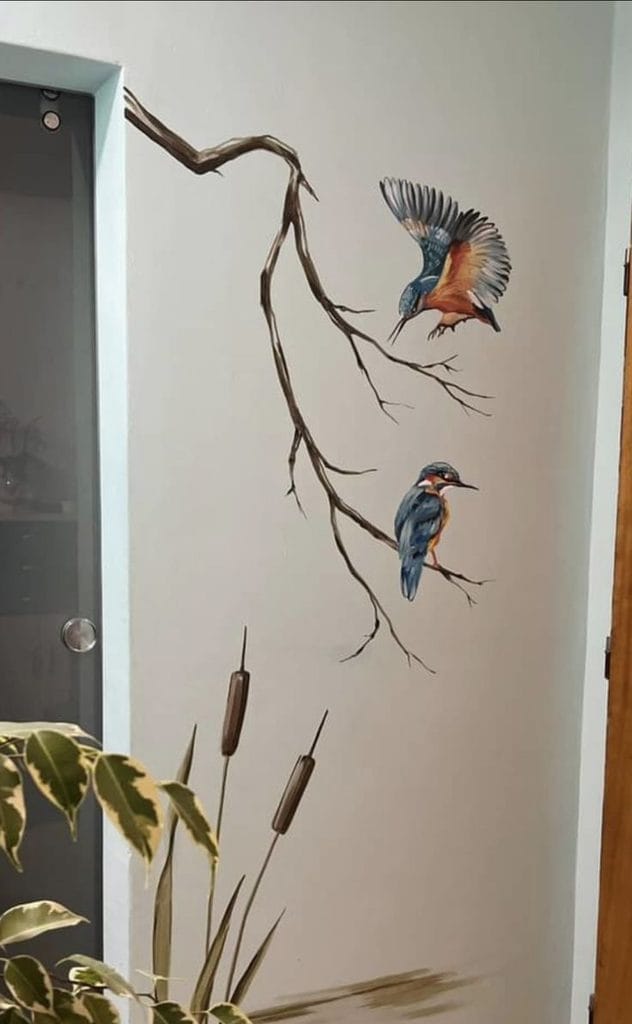 How to Choose the Right Wall Artist